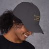 gorra essential and different