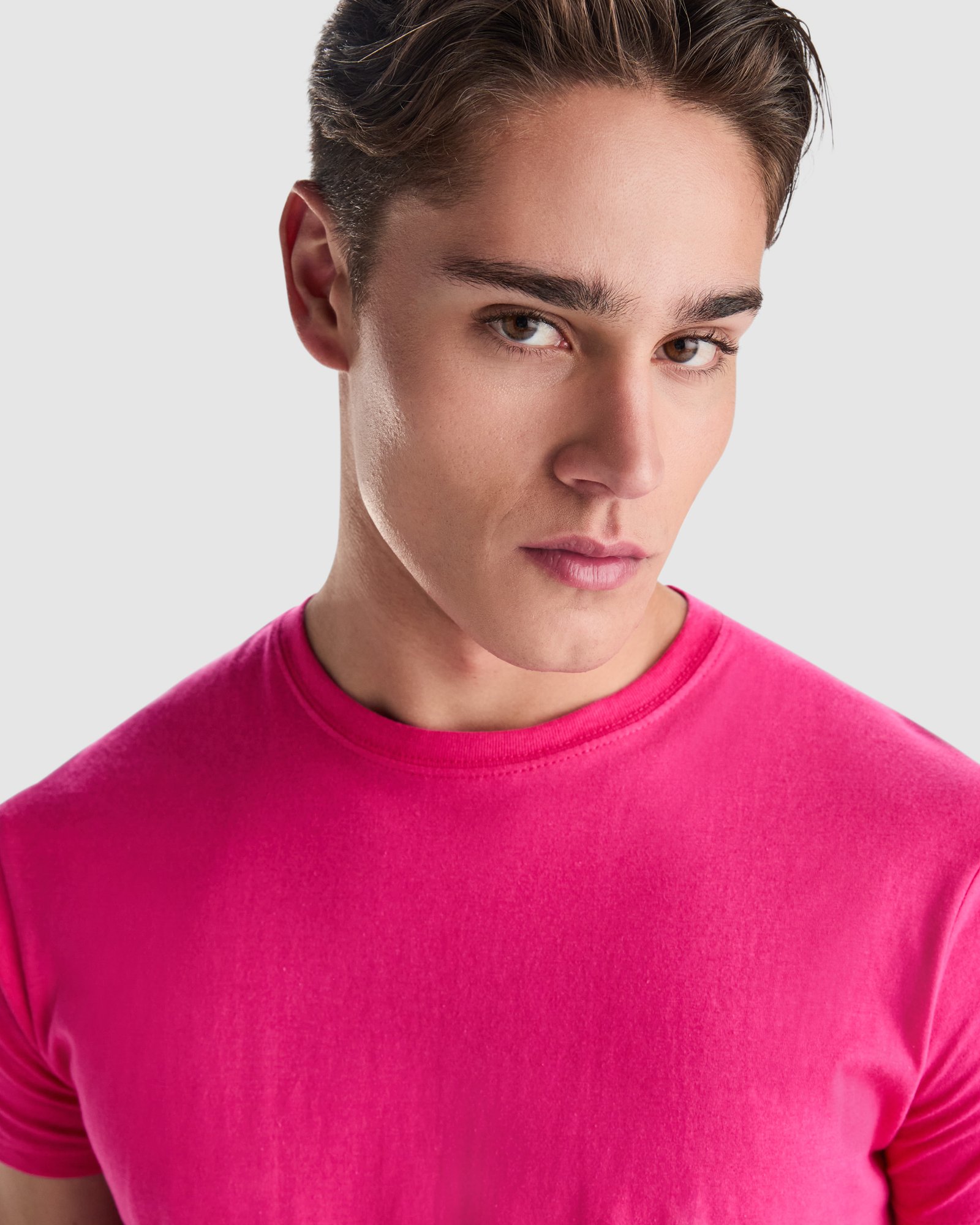 camiseta roly ca 6424 atomic hombre algodón 150g – básica personalizable