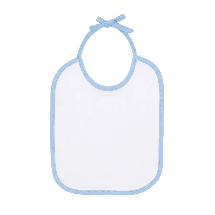 Babero personalizado en blanco con cinta azul Babero de bebé en blanco con ribete y cinta azul, antes de personalizar (imagen creada con IA)