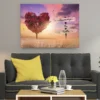 Cuadro con texto personalizado · árbol corazón rojo al atardecer (ambiente) Cuadro con texto personalizado colgado en la pared: árbol corazón rojo al atardecer con cartel para tu frase